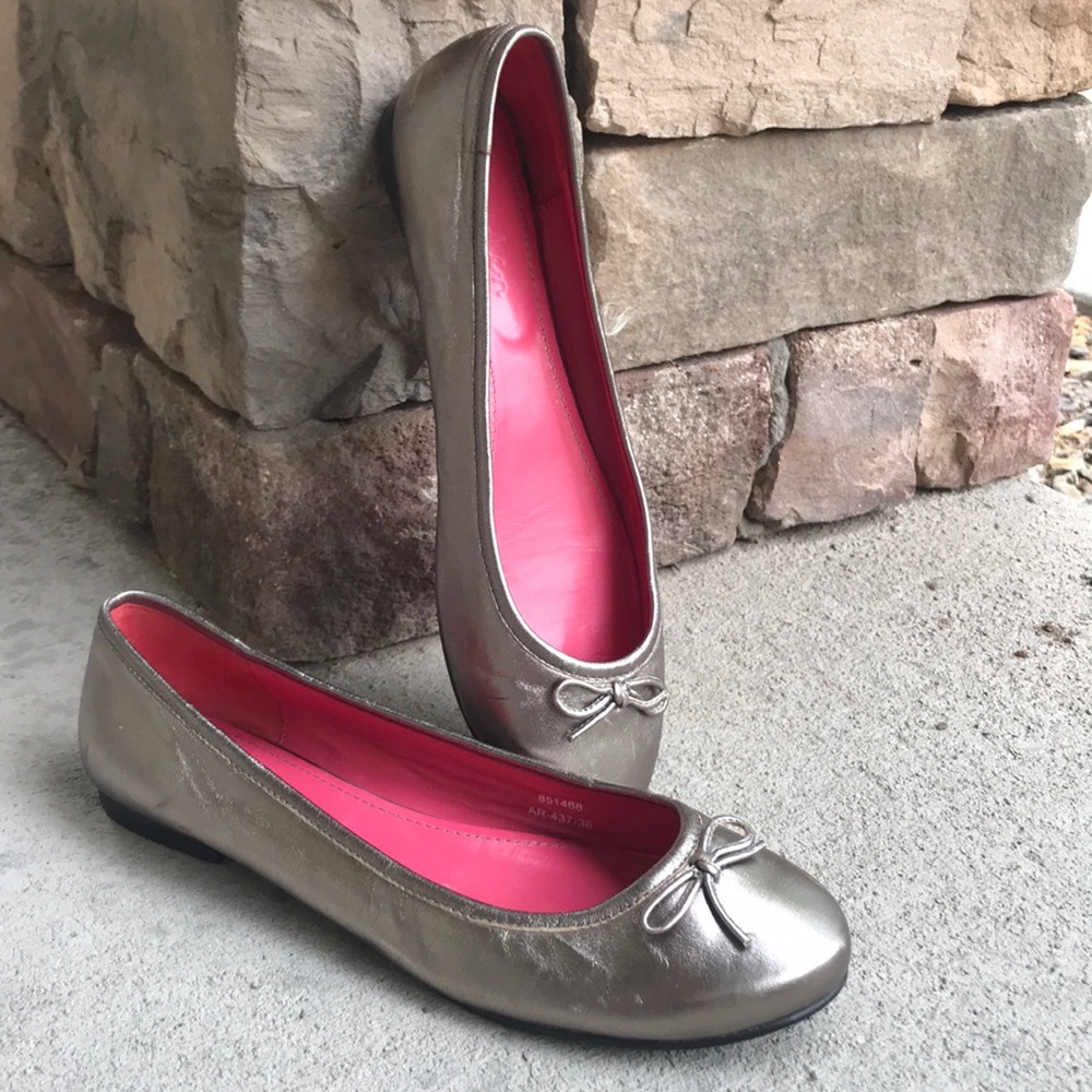 ❤️BODEN Metallic Pewter Ballet Flats 8